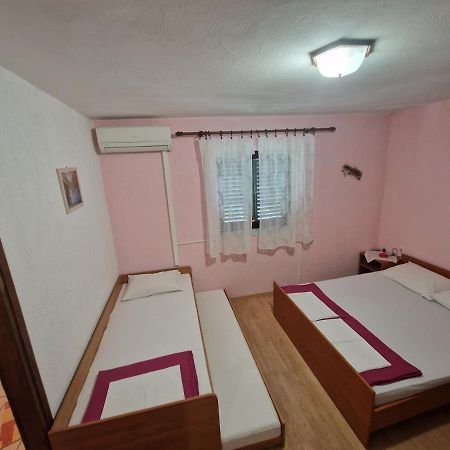סיביני קרמפוצקי Rooms Anita Sibinj מראה חיצוני תמונה